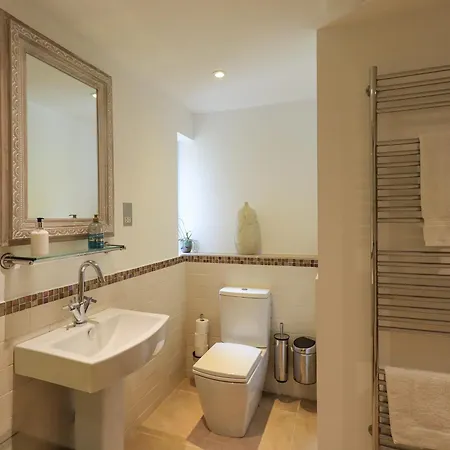 Bracken Ground Holiday home