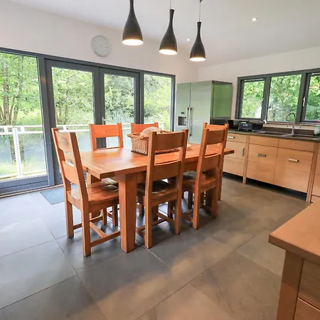 Bracken Ground Holiday home